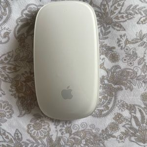 Apple Magic Mouse